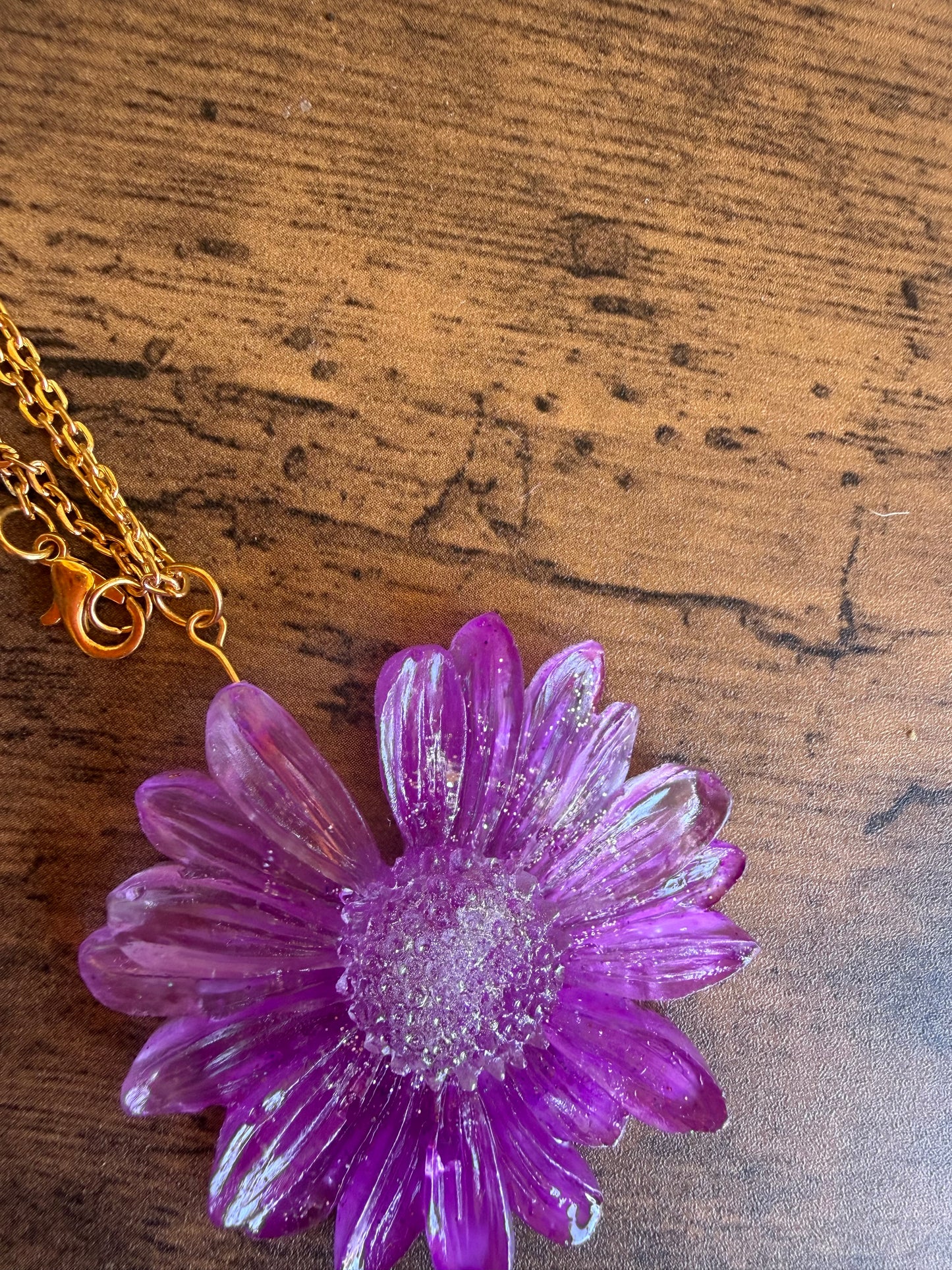 70s Boho Purple Flower Necklace